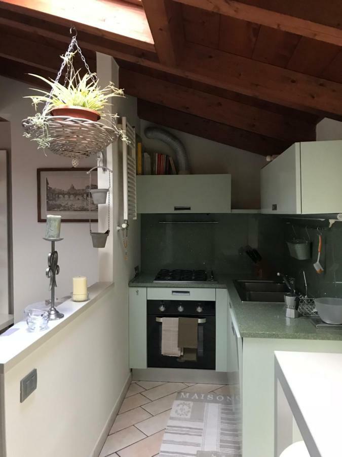 B&B Lodi Centro Bagian luar foto